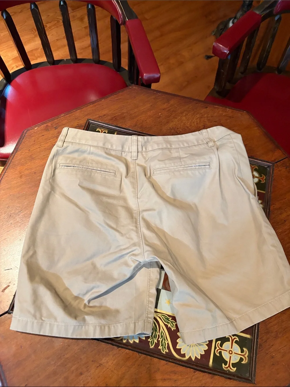 Bonobos Men's Khaki Flat-Front Cotton Shorts - Picture 2 of 3